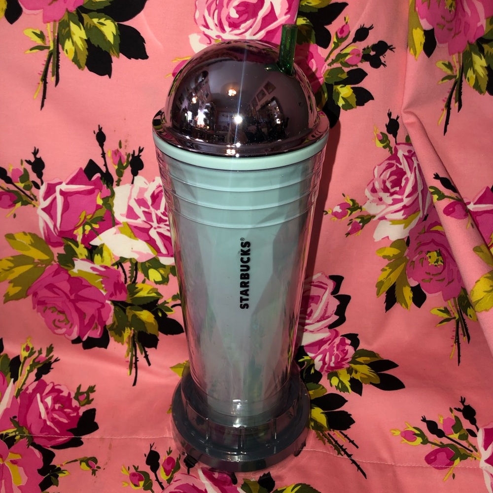 Starbucks Vintage Crome Dome Frappuccino Cup With flat Lid Included